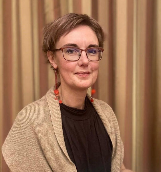 Tõlkija loeb. Mari Laan